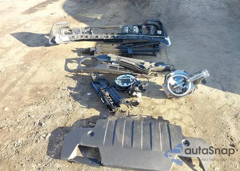 2025 Ford Bronco Big Bend z USA, uszkodzony, nr VIN 1FMDE7BH9SLB05258